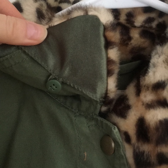 GAP leopard collar jacket 🐆 - Picture 5 of 6
